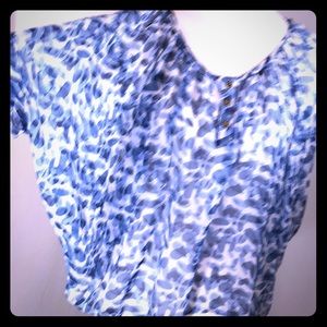 High low semi sheer 3/4 sleeve top